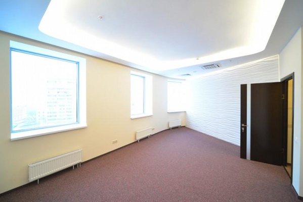 127018, г. Москва, улица Двинцев, 12к1А (БЦ «Двинцев»)