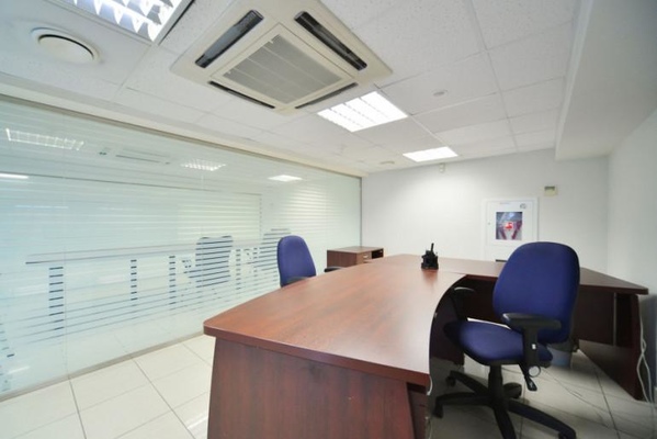 109456, г. Москва, 1-й Вешняковский проезд, 1с7 (БЦ «Вешняки»)