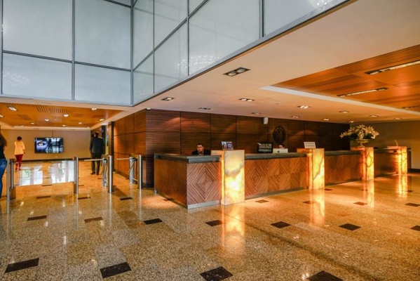 119530, г. Москва, Очаковское шоссе, 34