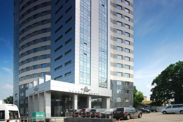 121108, г. Москва, улица Ивана Франко, 8