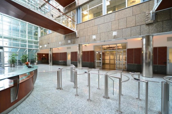 123056, г. Москва, улица Гашека, 7 (БЦ «Дукат Плейс 2»)