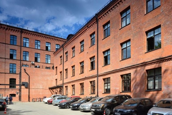 117105, г. Москва, Варшавское шоссе, 9с1Б