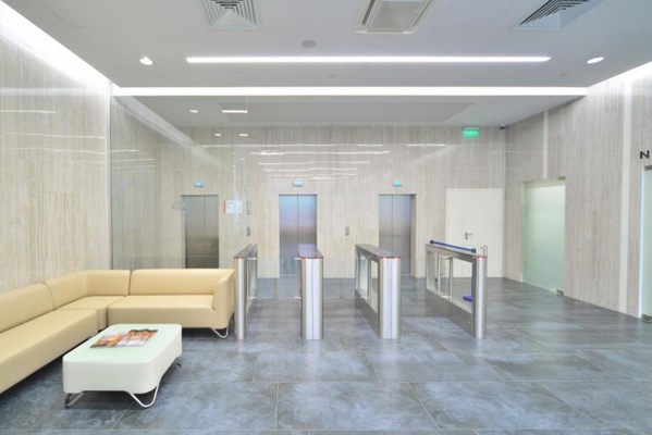 121170, г. Москва, Поклонная улица, 3к1