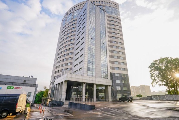 121108, г. Москва, улица Ивана Франко, 8