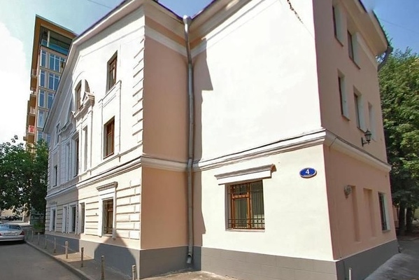 119034, г. Москва, Барыковский переулок, 4с2