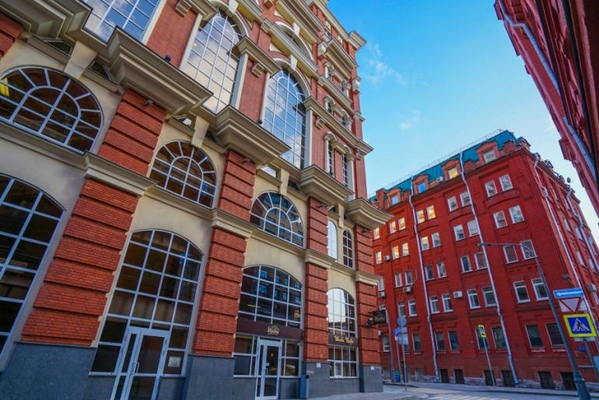 119180, г. Москва, 1-й Голутвинский переулок, 6